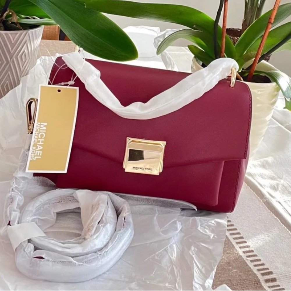 Michael Kors Lita Medium Leather Crossbody Bag Mulberry